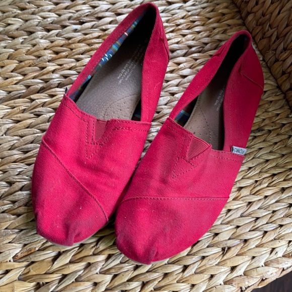 Toms Shoes - Red TOMs Sz 10